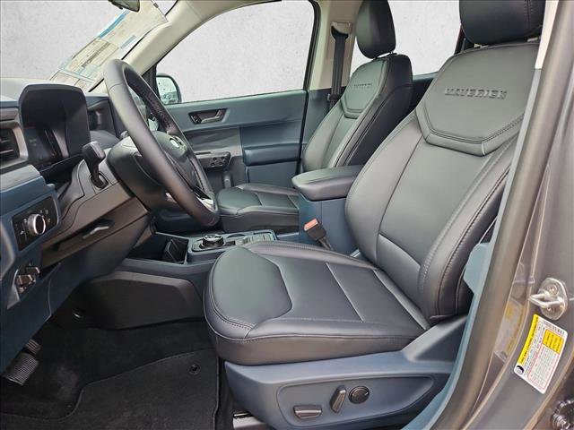 New 2026 Ford Maverick Lariat w/ Black Appearance Package image 4