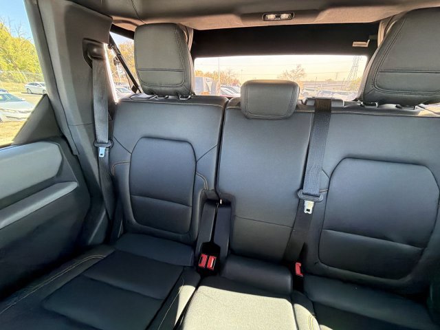 Used 2023 Ford Bronco Badlands AWD/4WD image 14