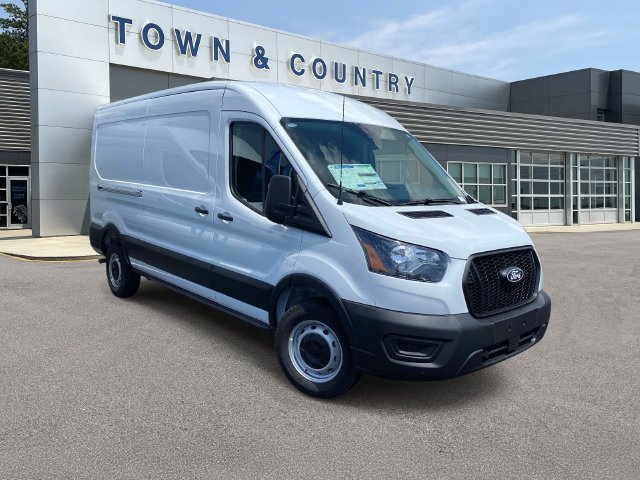 New 2026 Ford Transit 250 148 Medium Roof w/ Load Area Protection Package RWD image 1