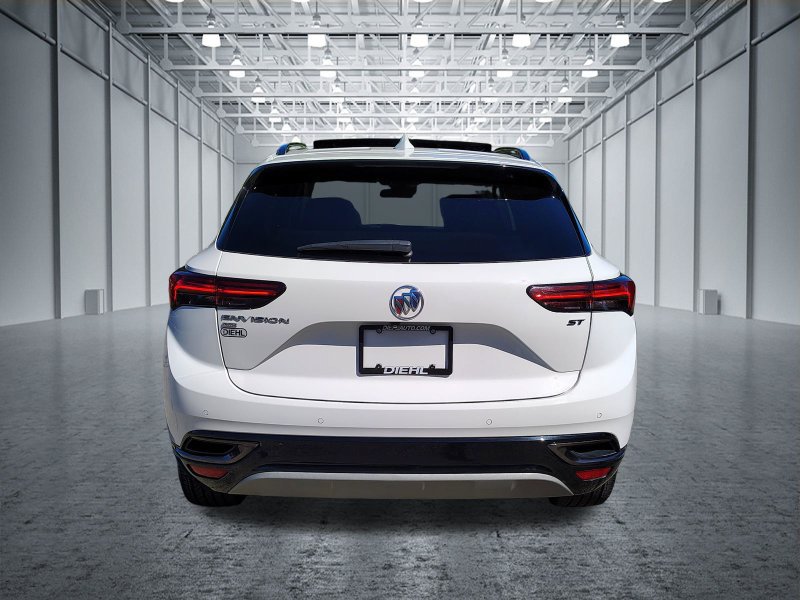 Certified 2022 Buick Envision Essence w/ Sport Touring Package AWD/4WD image 9