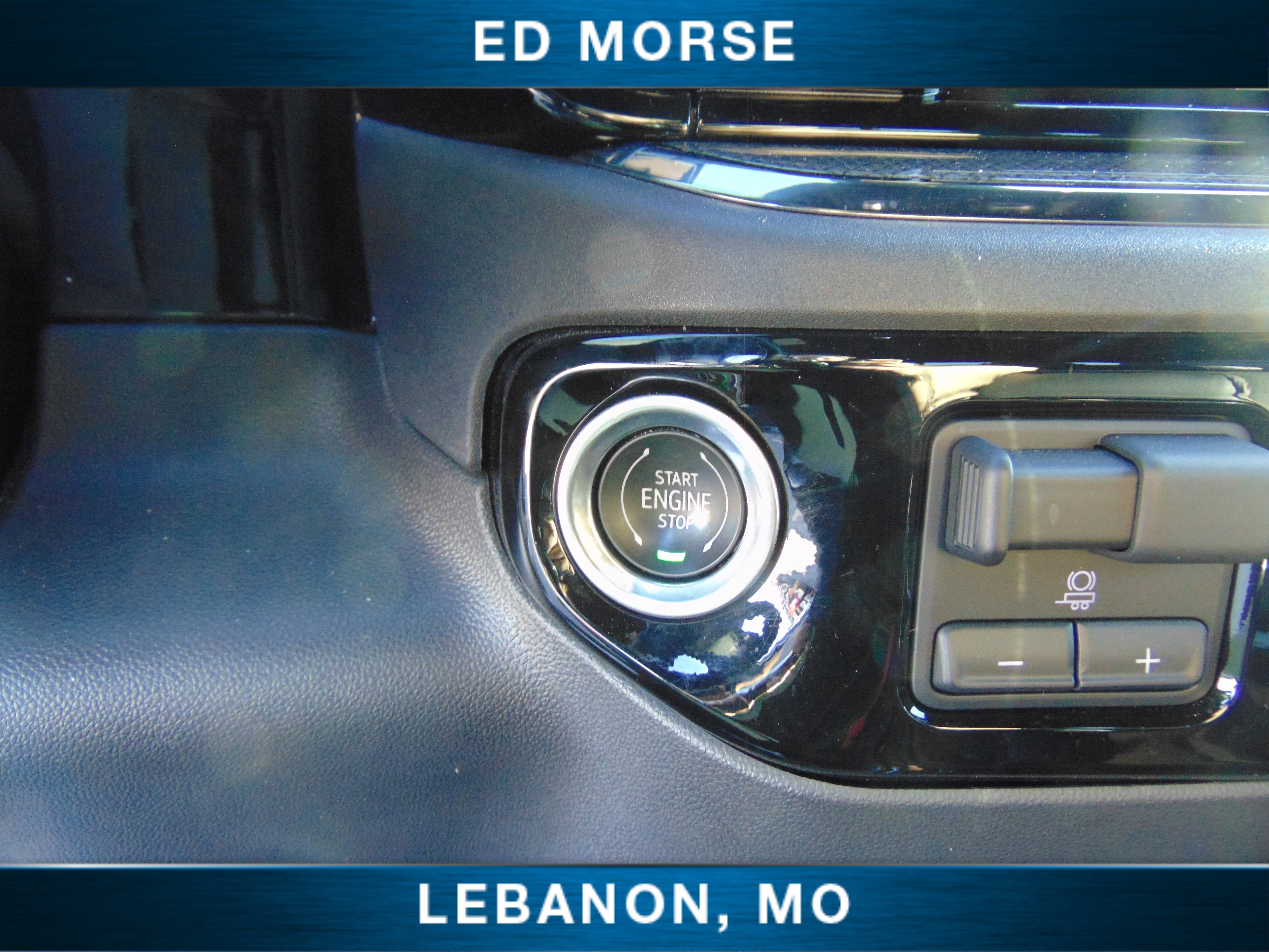 Used 2022 Chevrolet Silverado 1500 ZR2 w/ Technology Package image 27