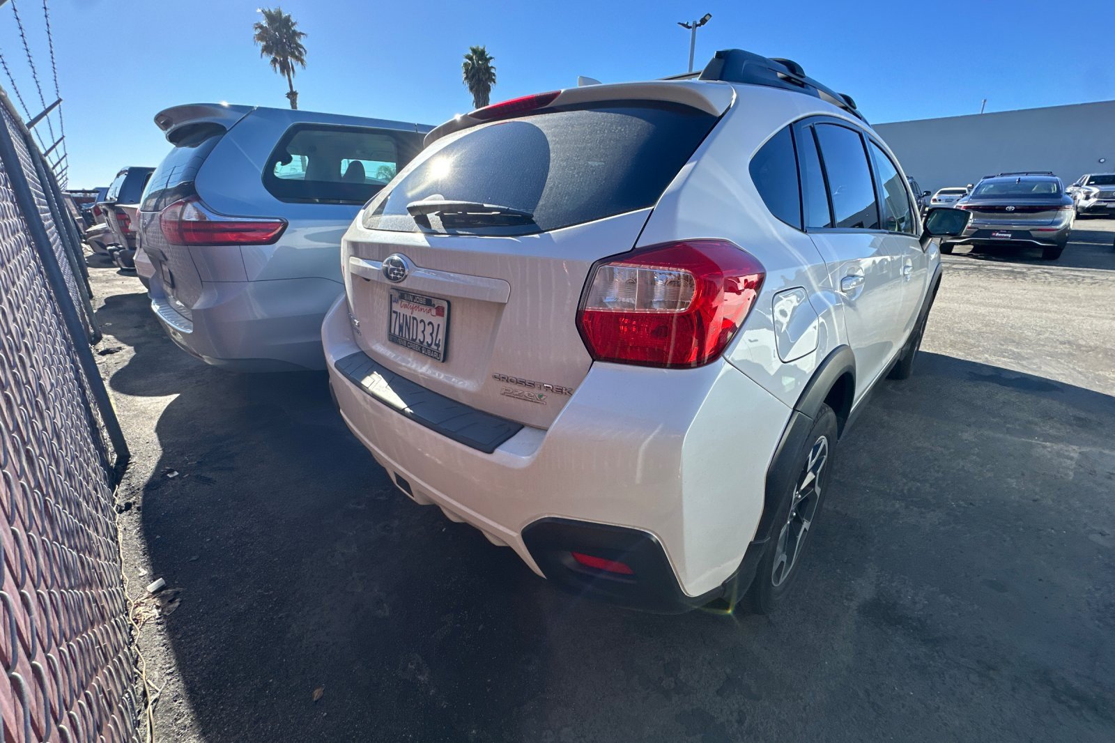 Used 2017 Subaru Crosstrek 2.0i Limited w/ Popular Package #2 image 4