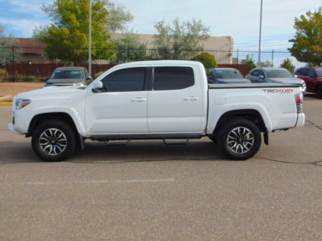 Used 2020 Toyota Tacoma TRD Sport AWD/4WD image 7