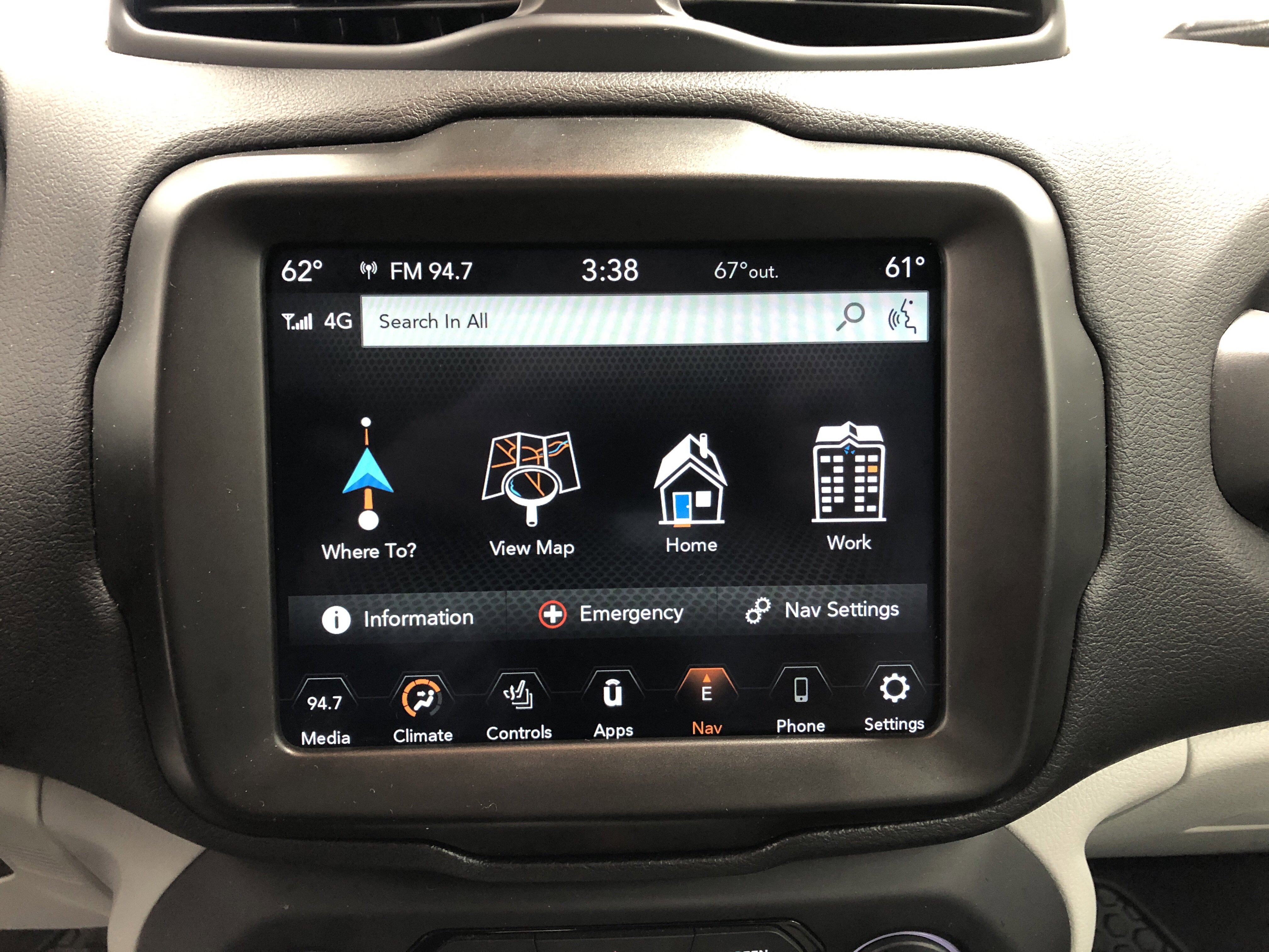 Used 2022 Jeep Renegade Limited AWD/4WD image 21