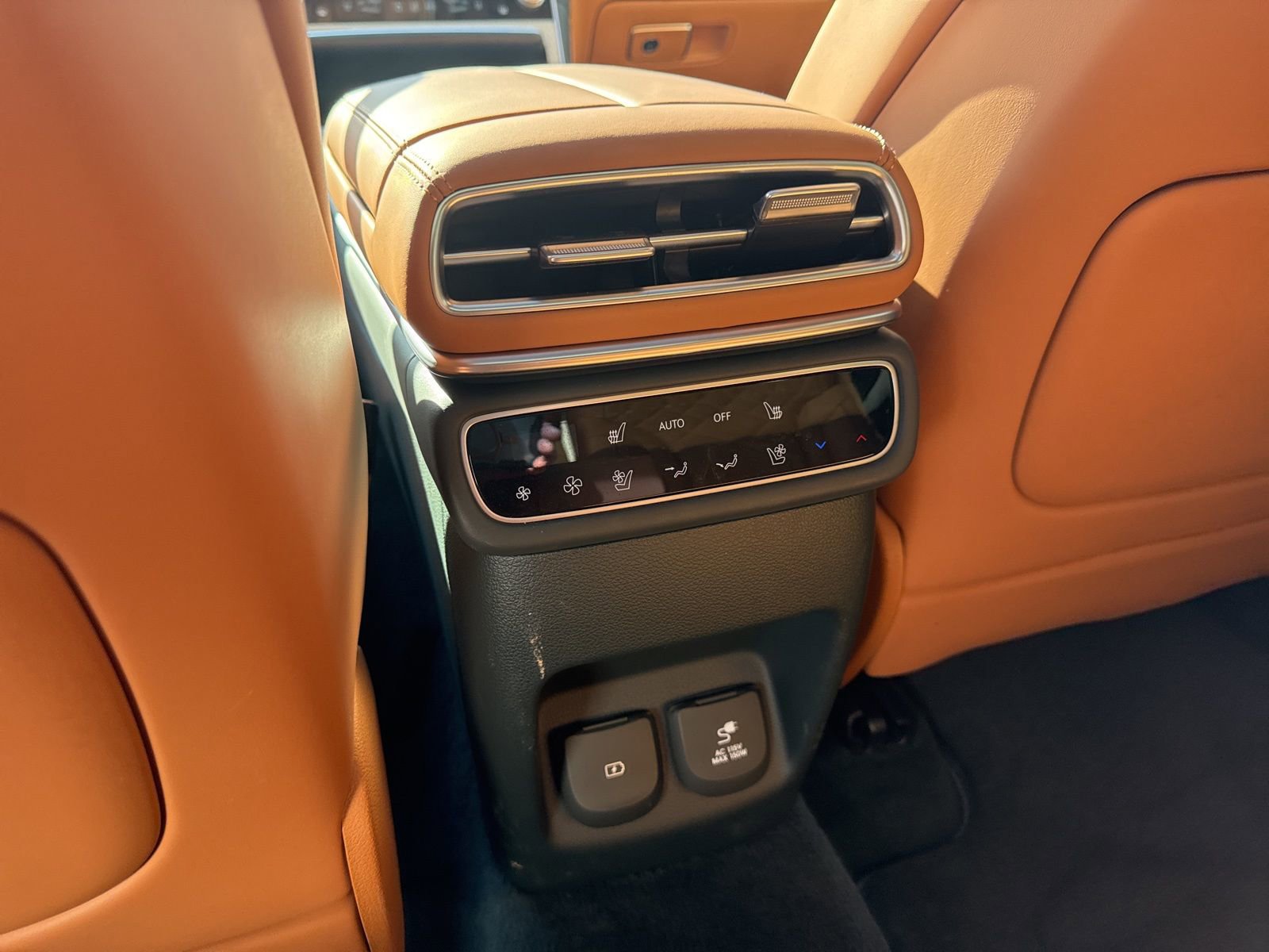 Used 2026 Genesis GV80 3.5T Prestige image 20