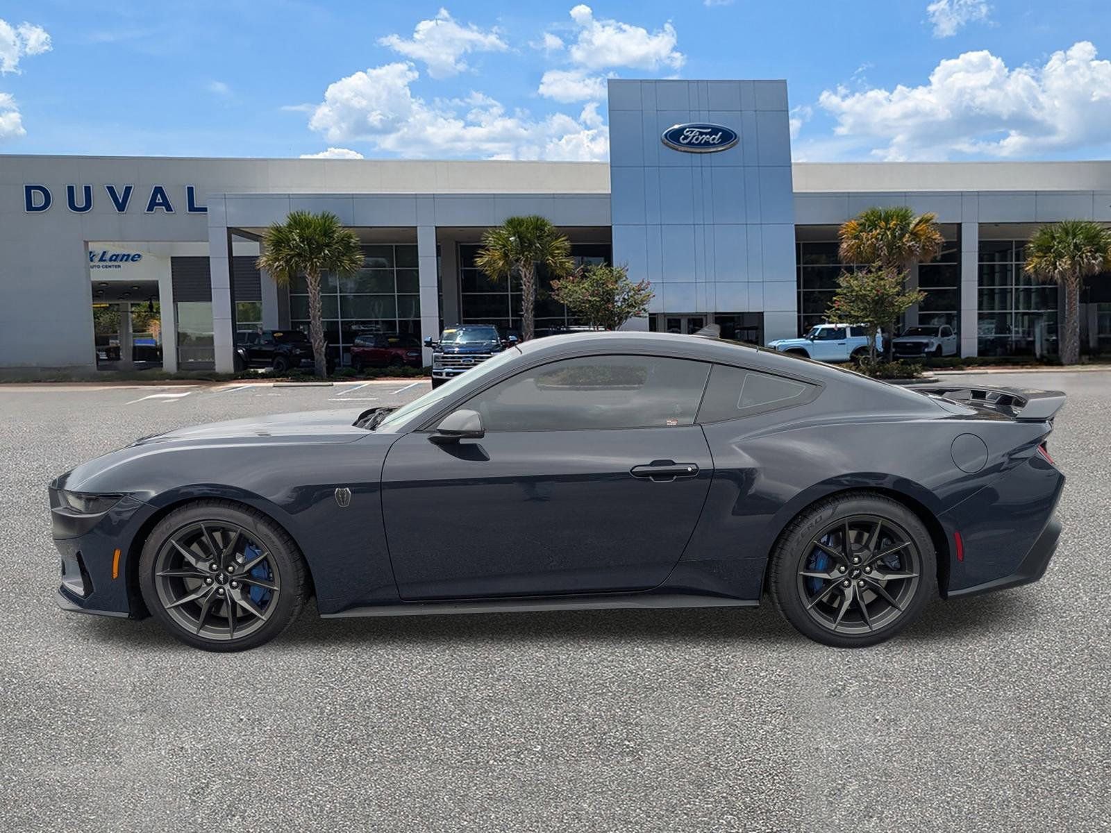 Used 2025 Ford Mustang Dark Horse image 7