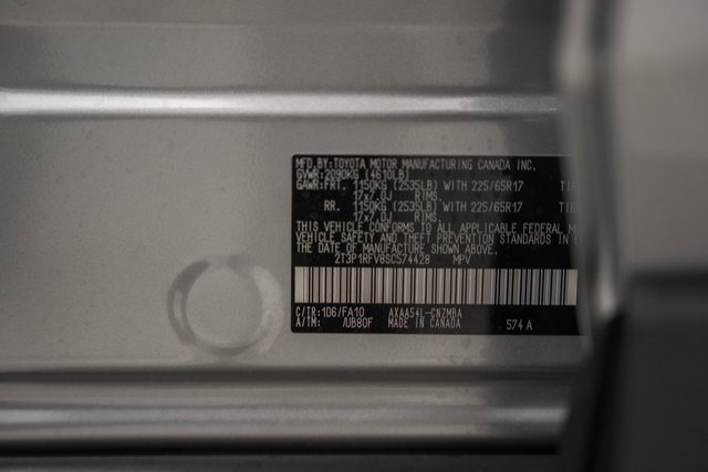 New 2025 Toyota RAV4 XLE image 39