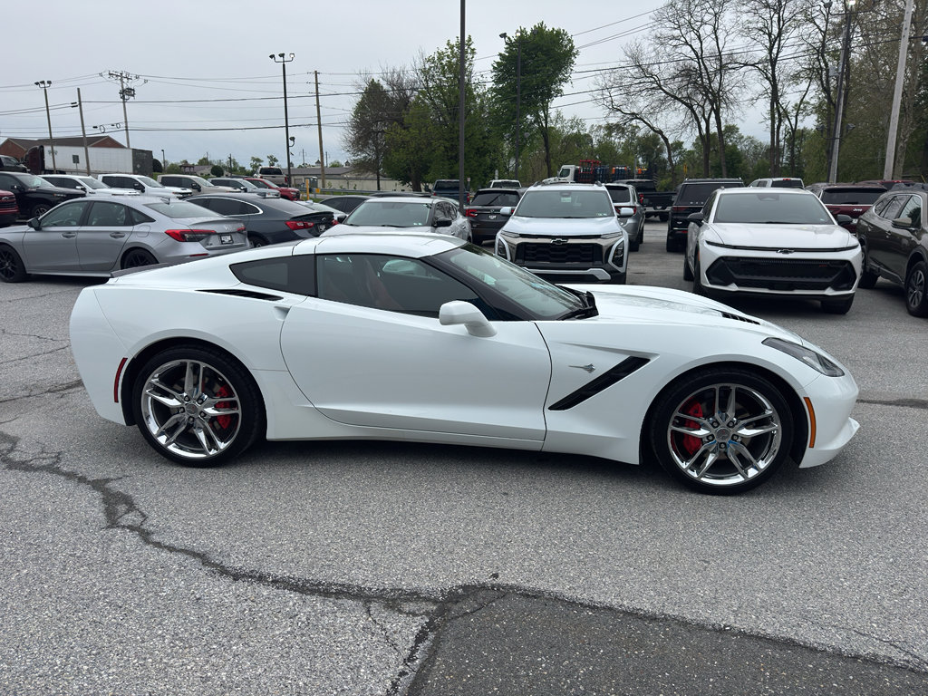 Used 2019 Chevrolet Corvette Stingray Coupe w/ Battery Protection Package RWD image 4