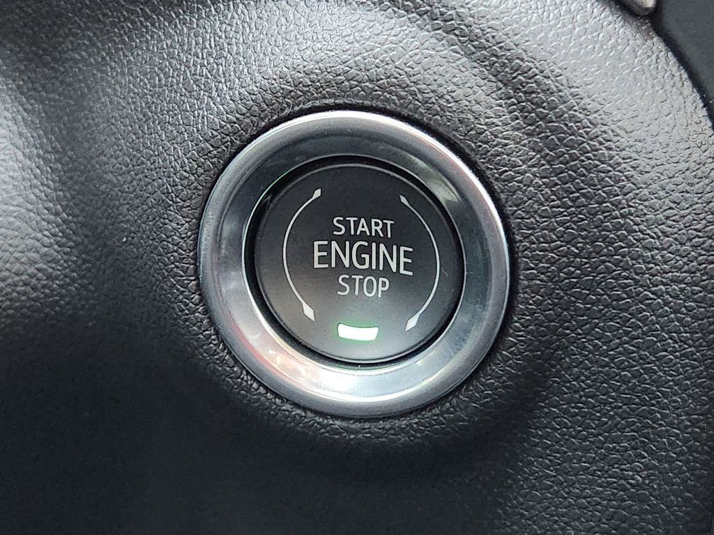 Used 2025 Chevrolet Silverado 1500 W/T w/ WT Value Package image 28