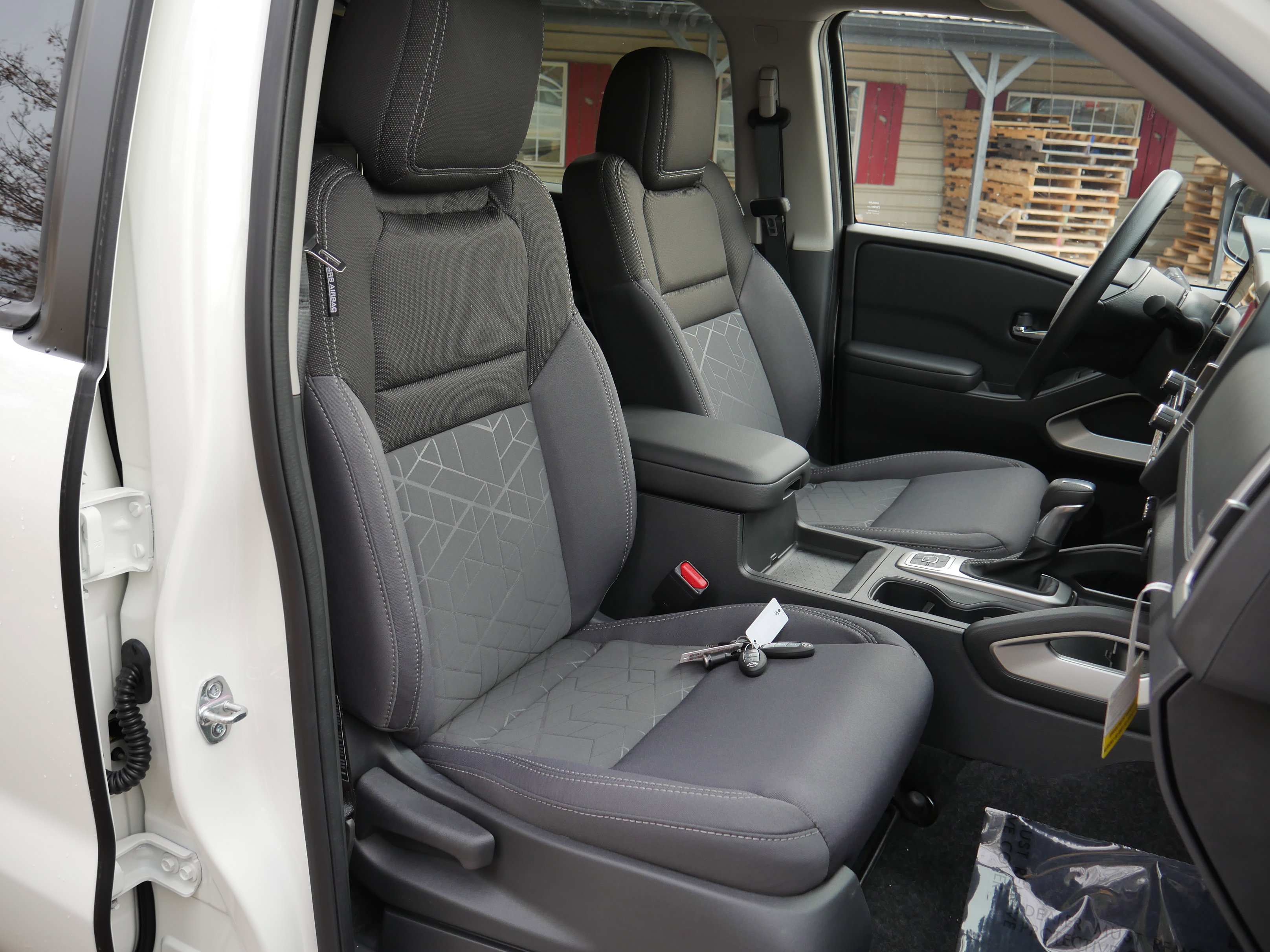 New 2026 Nissan Frontier SV w/ Tow Package AWD/4WD image 24