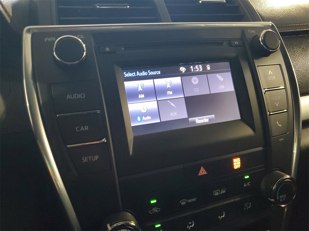 Used 2017 Toyota Camry XLE image 22