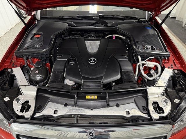 Used 2018 Mercedes-Benz E 400 4MATIC Sedan w/ Premium 3 Package (Q03) image 27