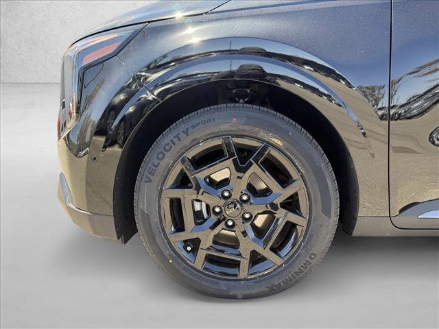 Used 2025 Kia Carnival SX Prestige FWD image 19