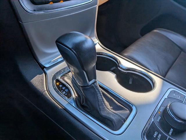 Used 2018 Jeep Grand Cherokee Overland image 11