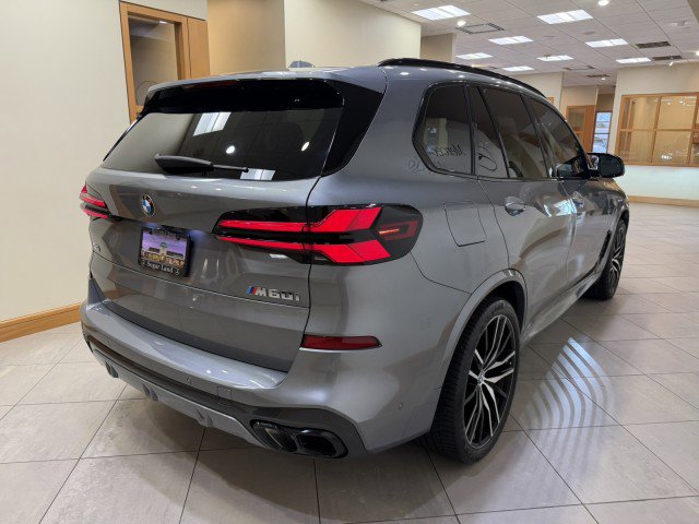 Used 2024 BMW X5 M60i image 5