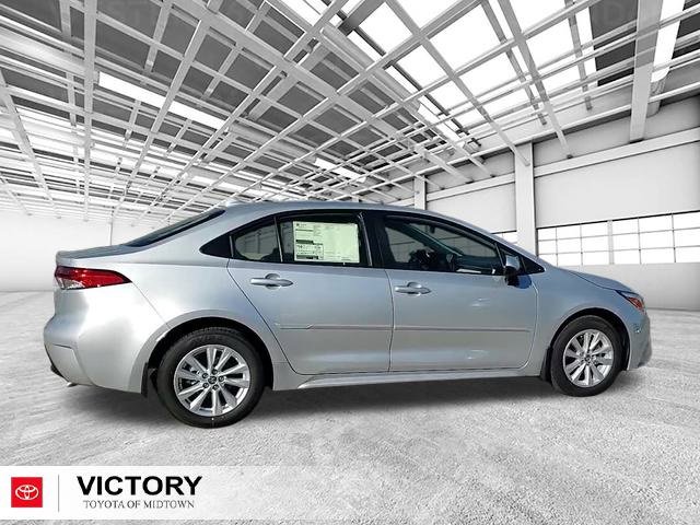 Used 2026 Toyota Corolla LE image 2