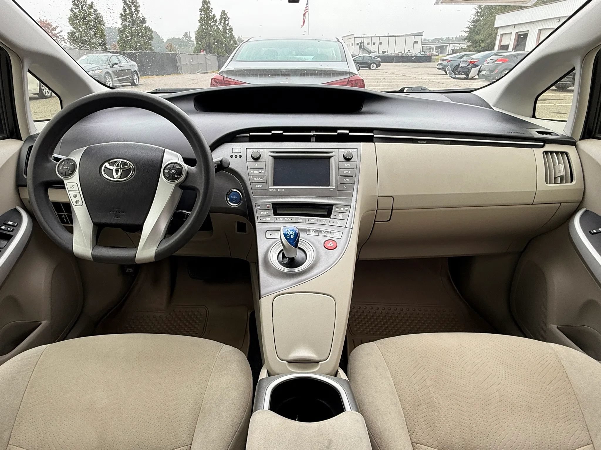 Used 2013 Toyota Prius Three FWD image 3