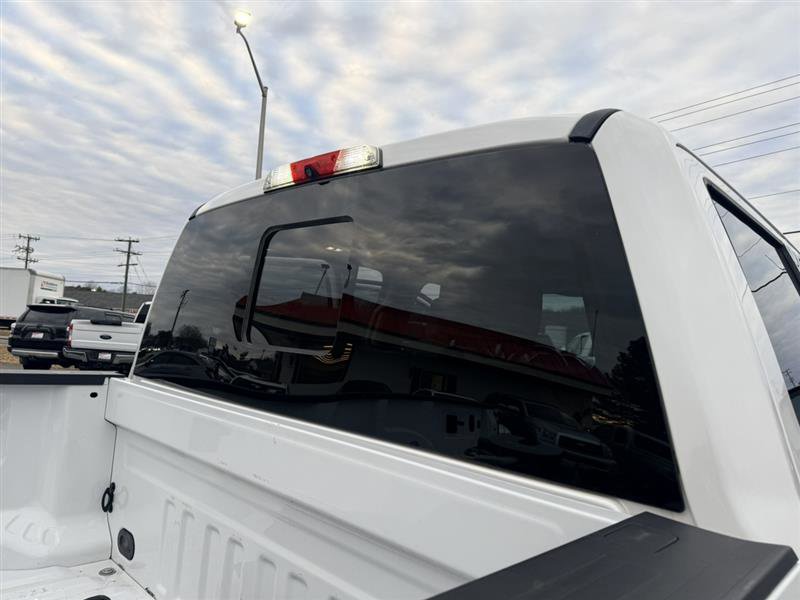 Used 2017 Ford F350 Lariat w/ Lariat Ultimate Package image 11