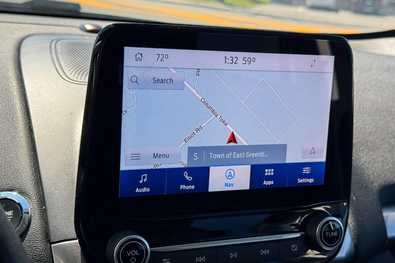 Used 2020 Ford EcoSport SES w/ SES Black Appearance Package image 28