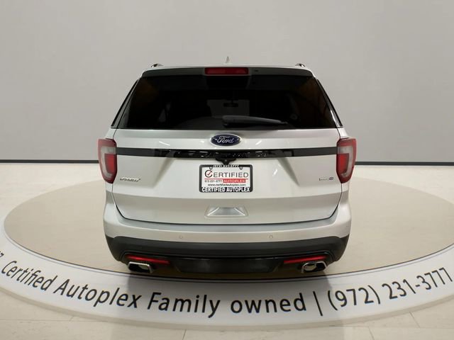 Used 2016 Ford Explorer Sport w/ Equipment Group 401A image 4