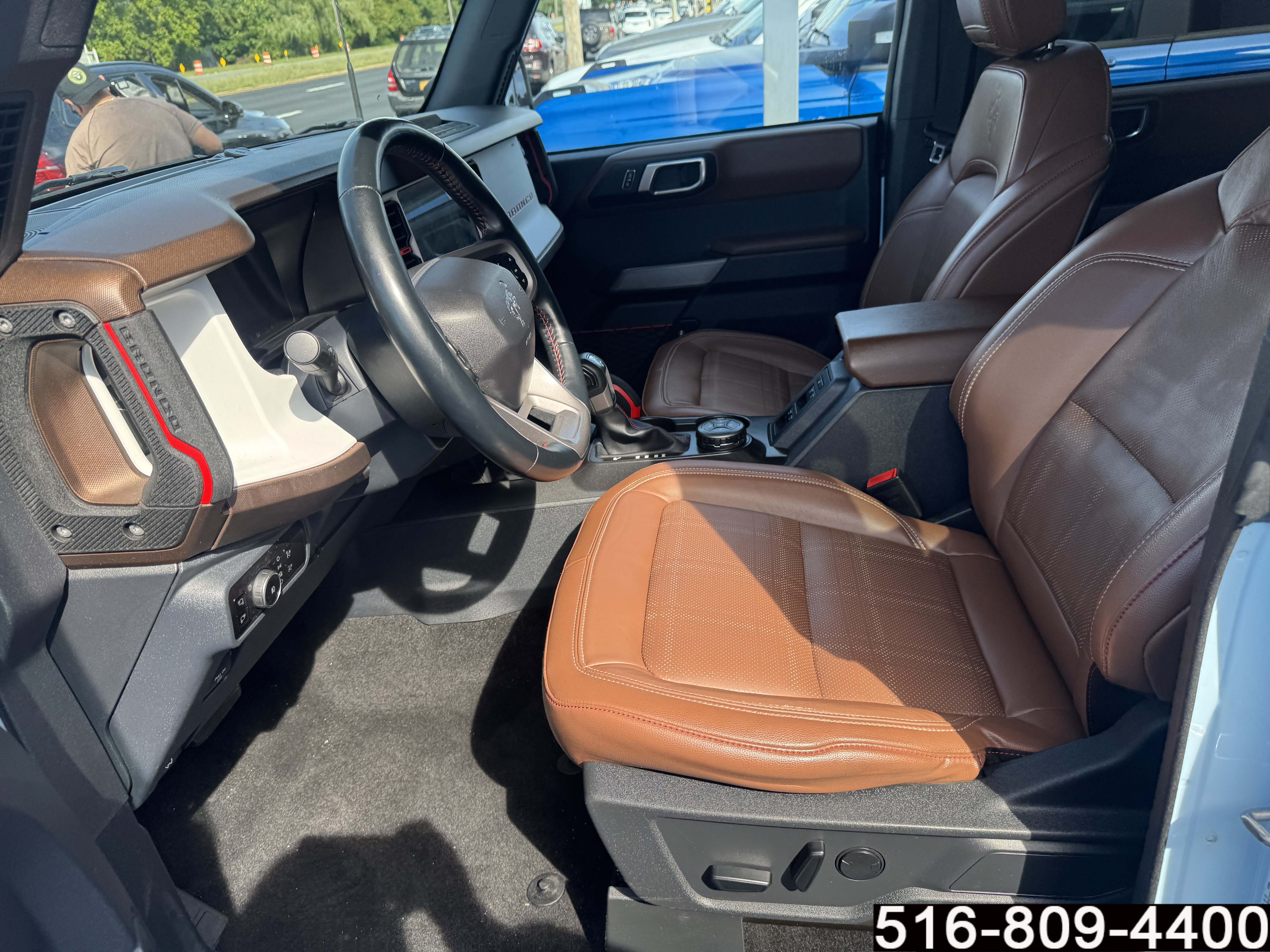 Used 2023 Ford Bronco Heritage Edition AWD/4WD image 25