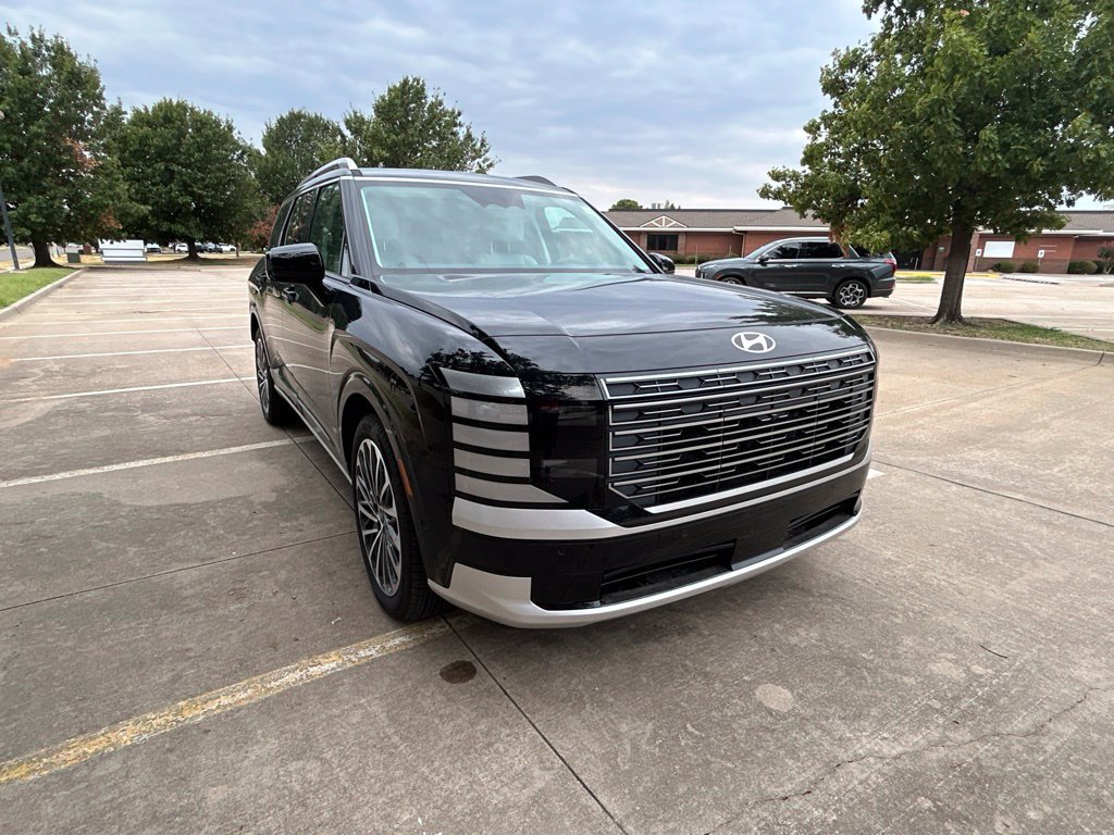 Used 2026 Hyundai Palisade Calligraphy AWD/4WD image 12