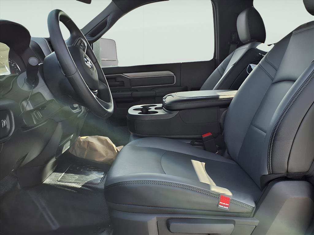 New 2026 RAM 5500 Tradesman w/ Chrome Appearance Group image 7