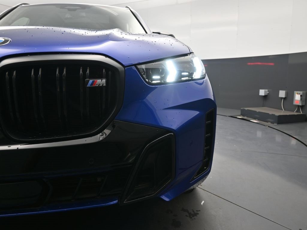Used 2024 BMW X5 M60i image 16