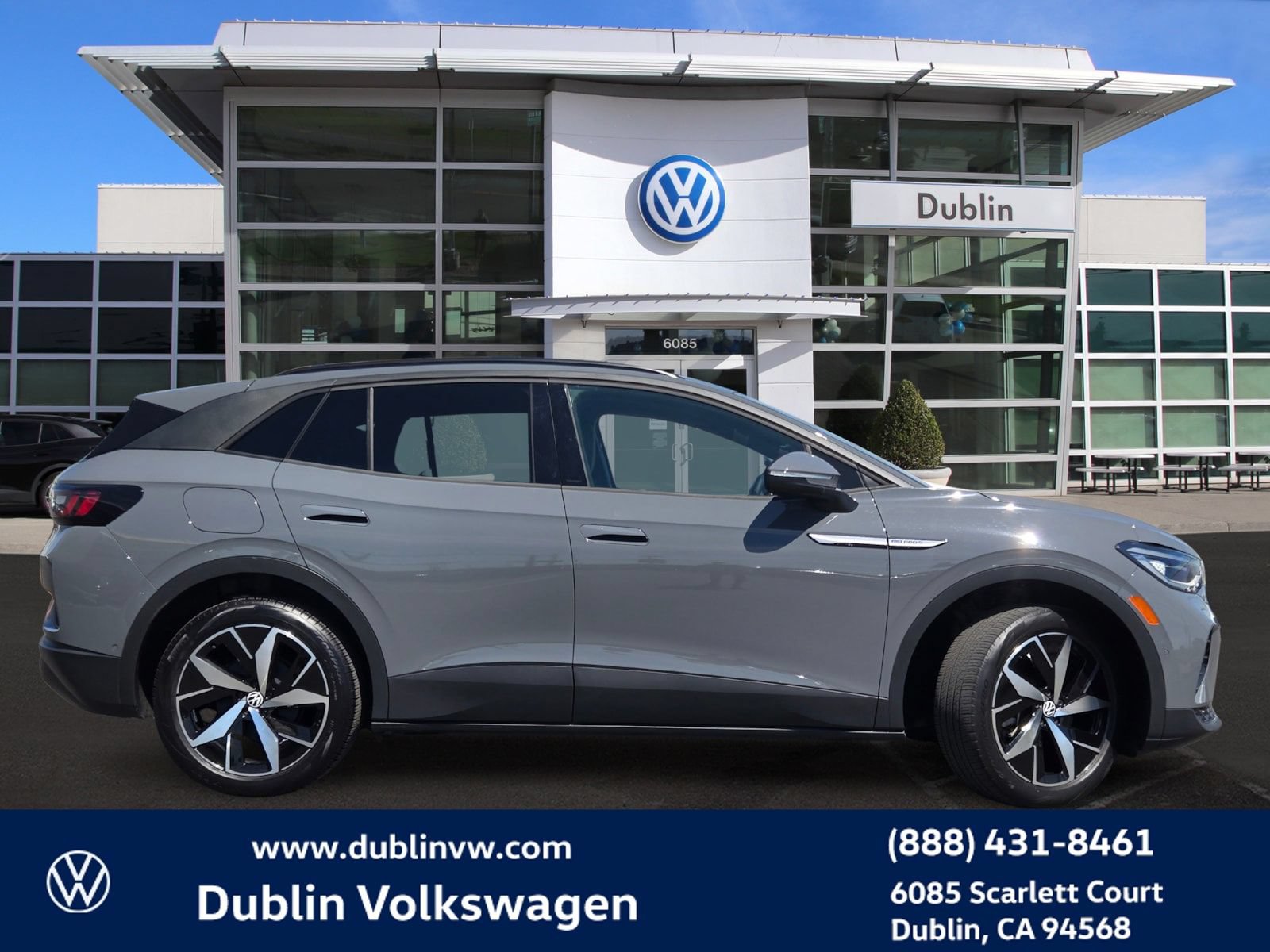 Used 2023 Volkswagen ID.4 Pro S AWD/4WD image 3