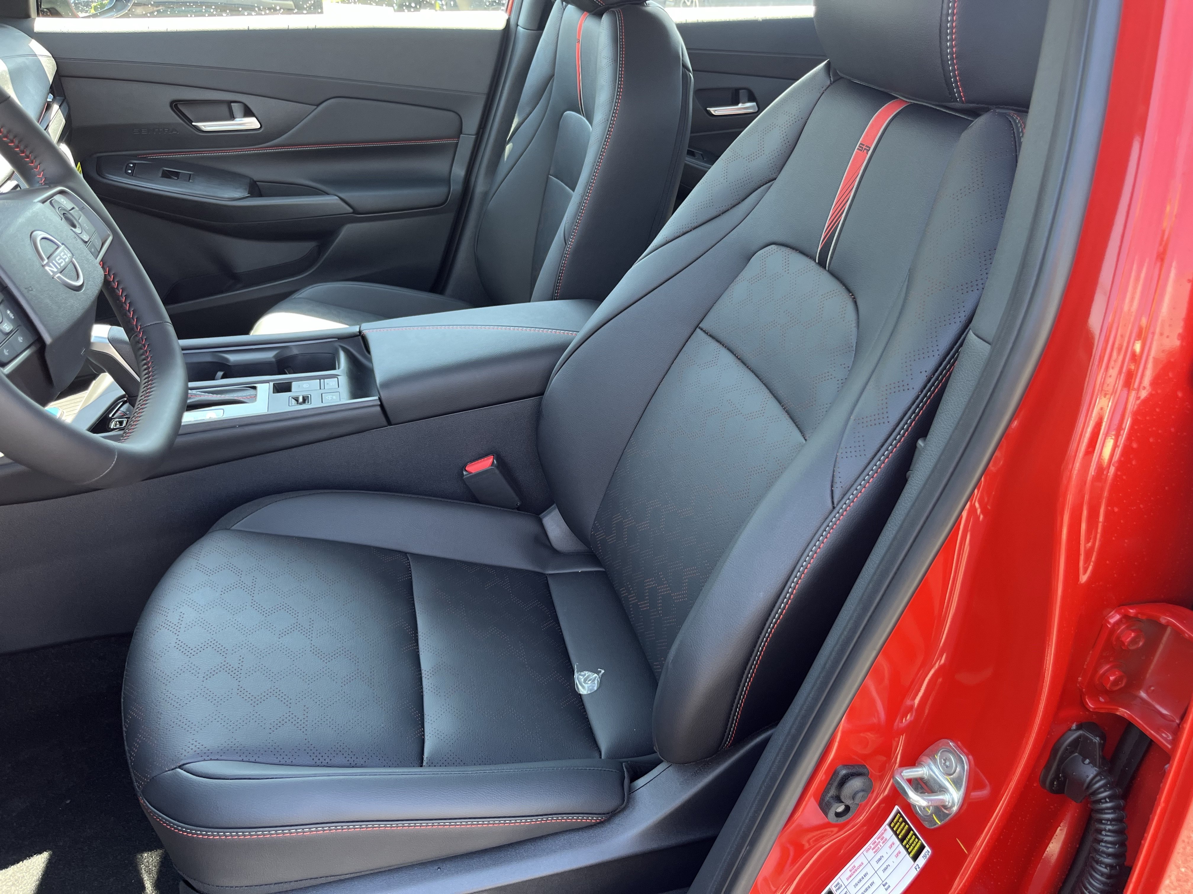 New 2027 Nissan Sentra SR w/ SR Premium Package FWD image 15