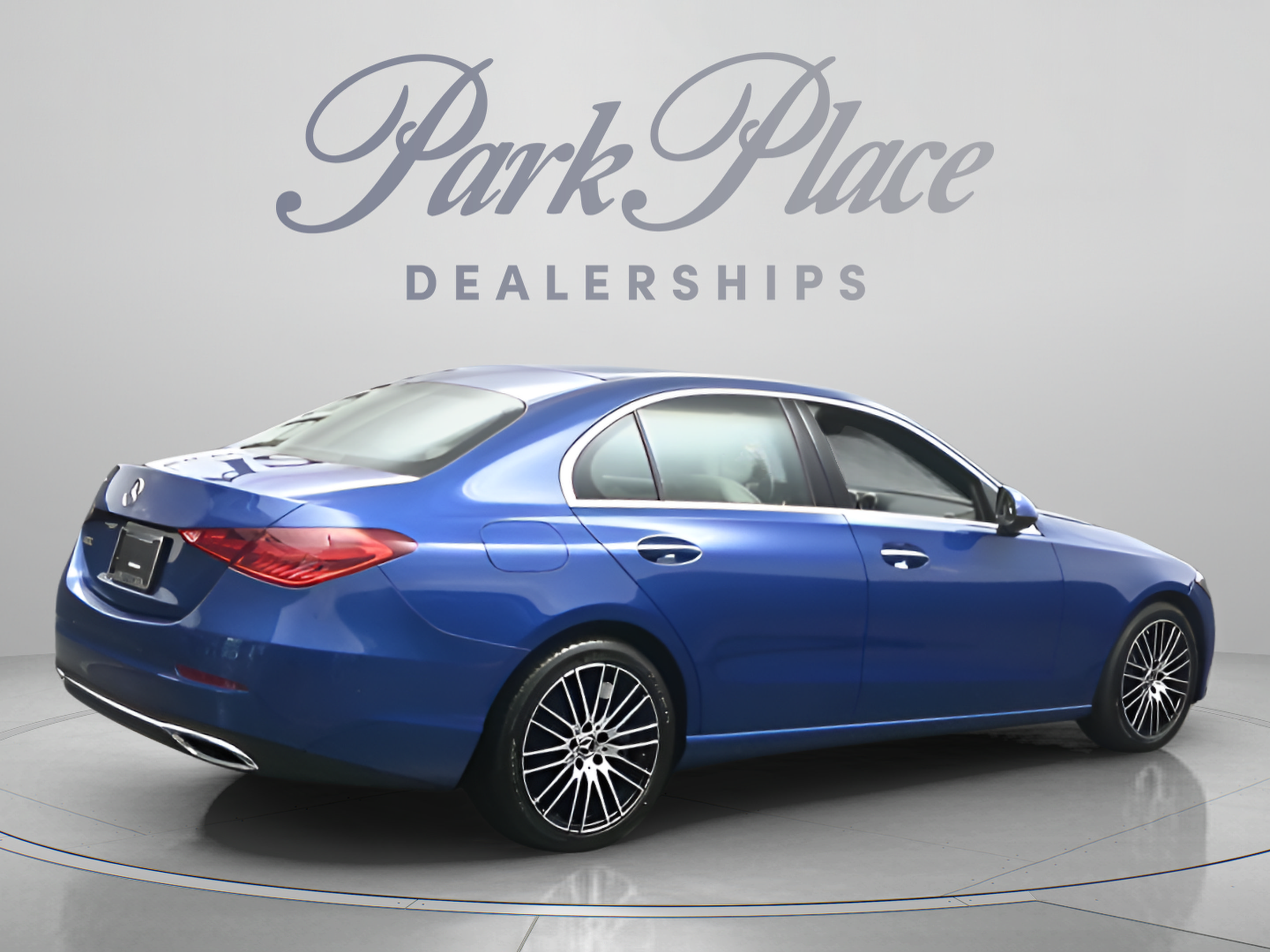 Used 2025 Mercedes-Benz C 300 Sedan image 18