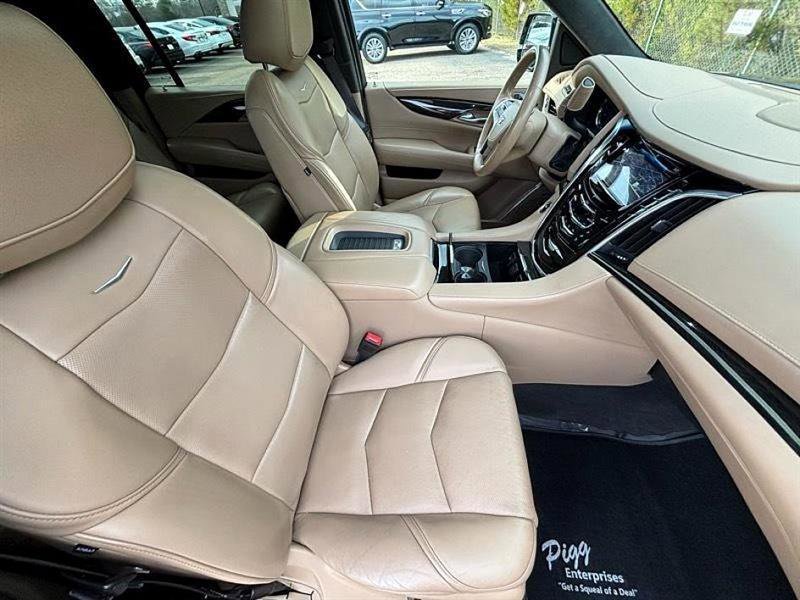 Used 2020 Cadillac Escalade ESV Platinum image 63