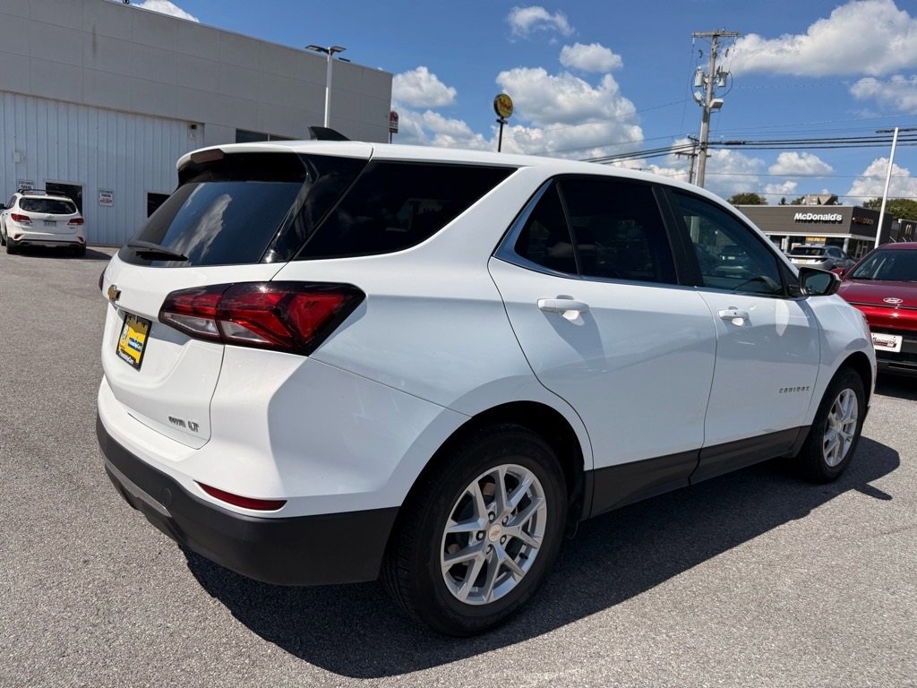 Used 2023 Chevrolet Equinox LT image 9