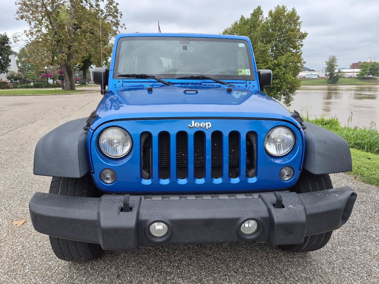 Used 2015 Jeep Wrangler Unlimited Sport w/ Quick Order Package 24S AWD/4WD image 5