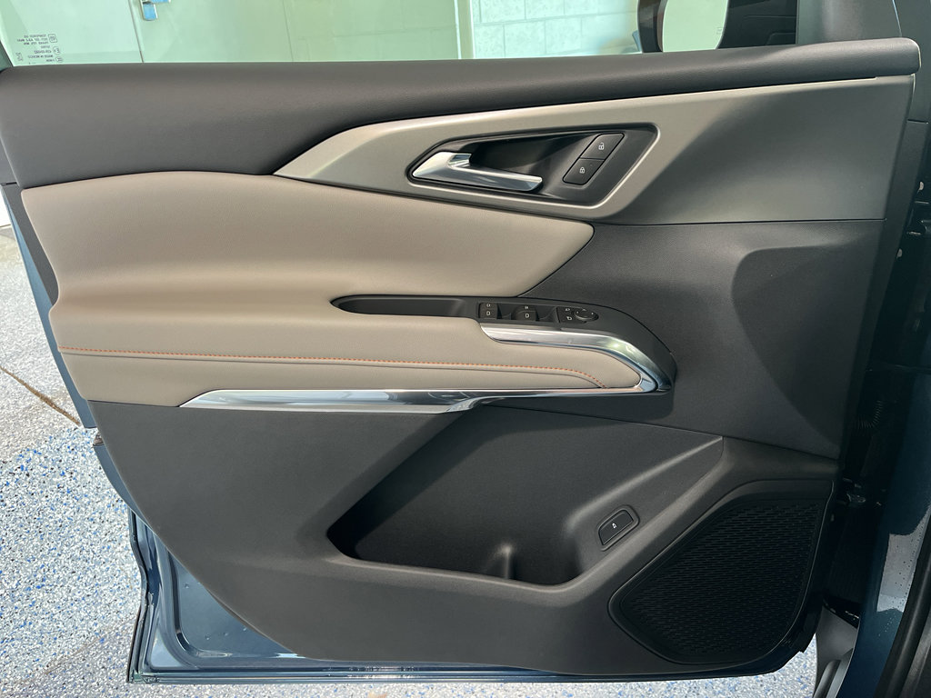 New 2026 Chevrolet Traverse LT FWD image 28