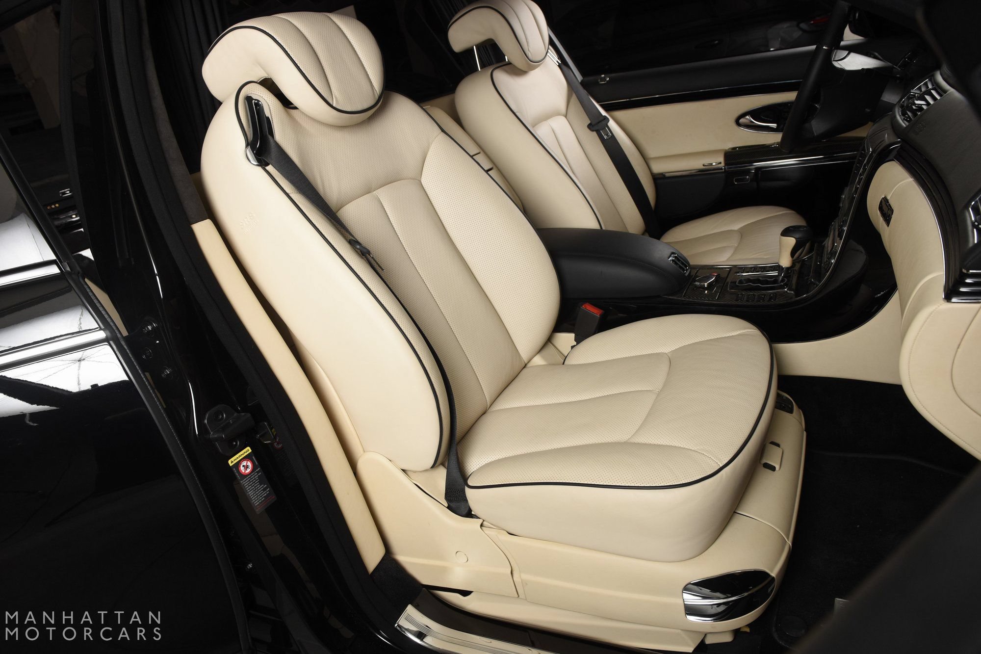 Used 2009 Maybach 62 S RWD image 26