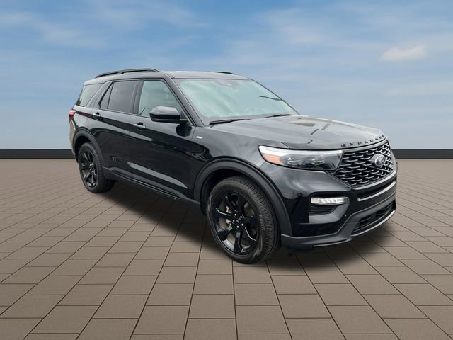Used 2023 Ford Explorer ST-Line w/ Class IV Trailer Tow Package AWD/4WD image 9