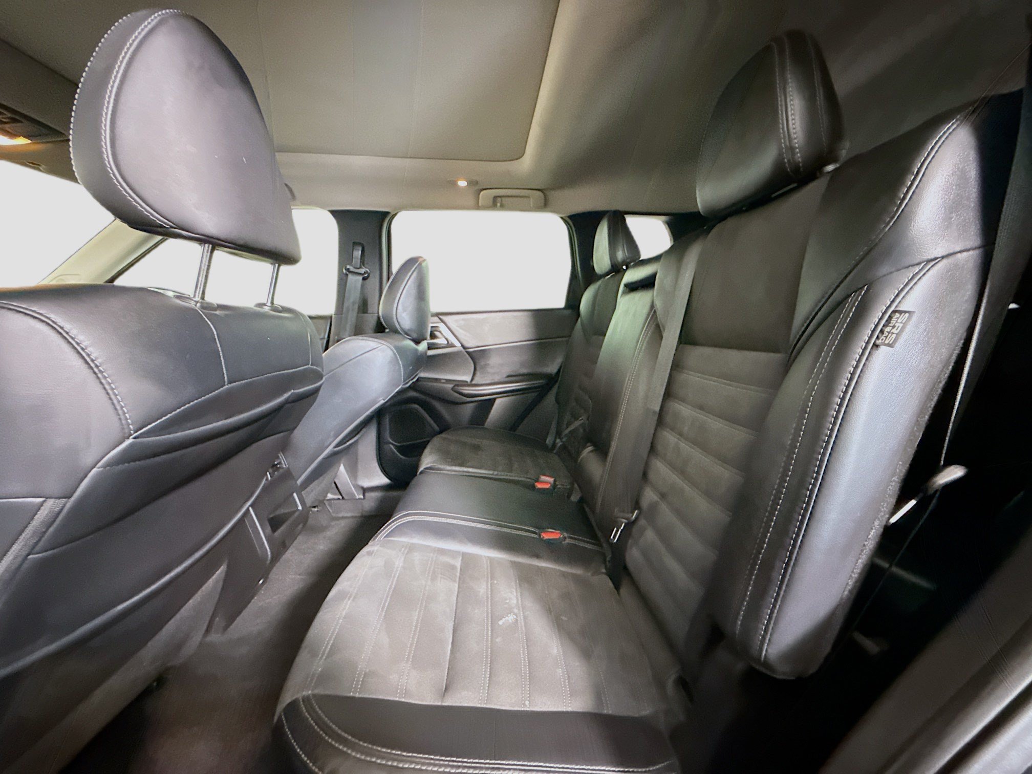Used 2022 Mitsubishi Outlander SEL Black Edition FWD image 25