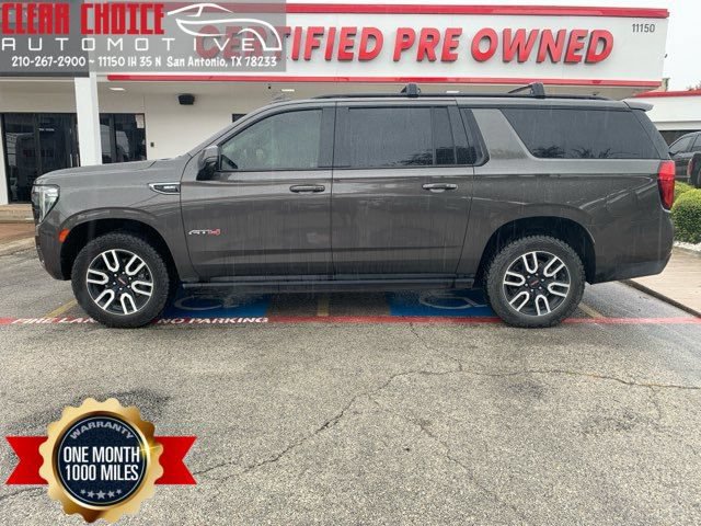 Used 2021 GMC Yukon XL AT4 w/ Technology Package AWD/4WD image 1