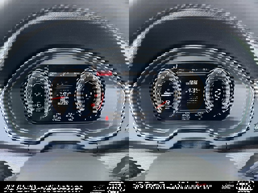 Certified 2025 Audi Q5 2.0T Premium Plus image 2