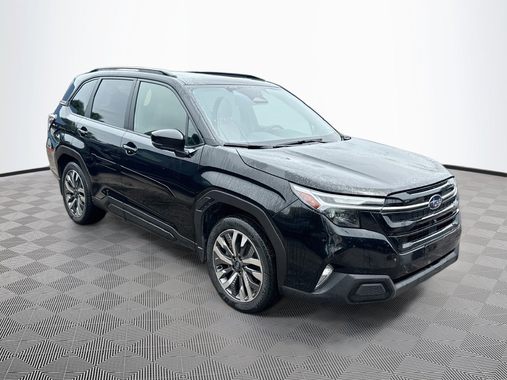 Used 2025 Subaru Forester Touring AWD/4WD image 4