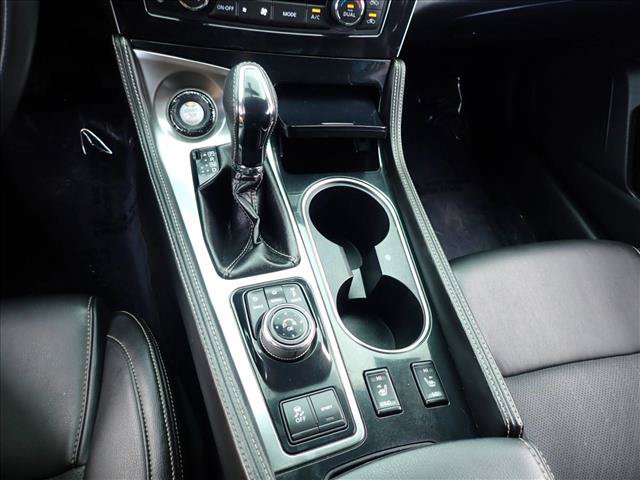Used 2019 Nissan Maxima 3.5 SL w/ Floor Mat Group FWD image 20