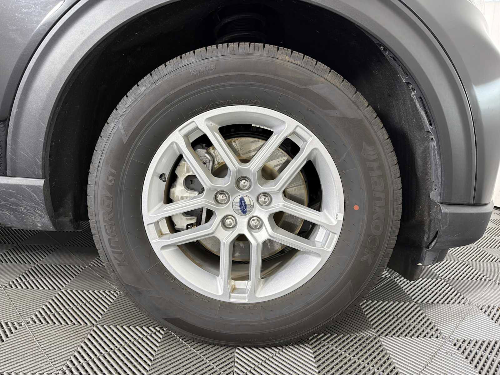 Used 2025 Ford Explorer Active image 20