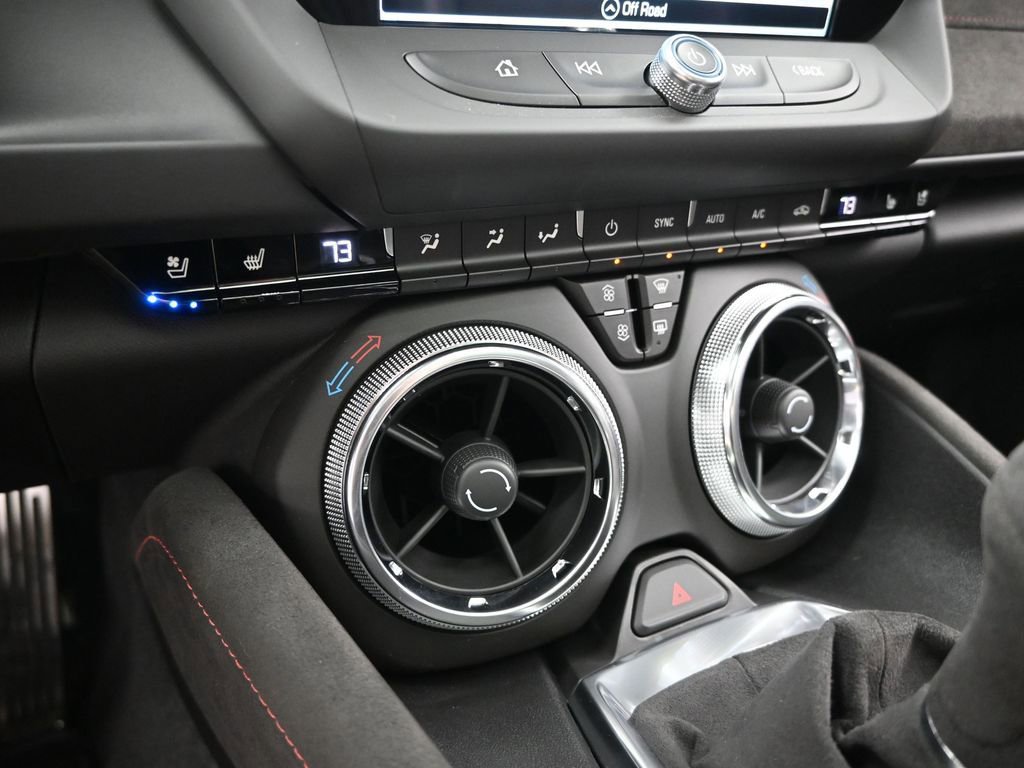 Used 2017 Chevrolet Camaro ZL1 image 25