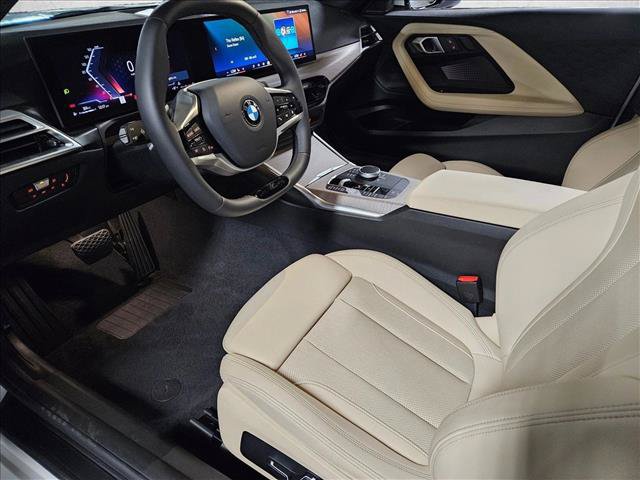 Certified 2025 BMW 230i Coupe RWD image 9