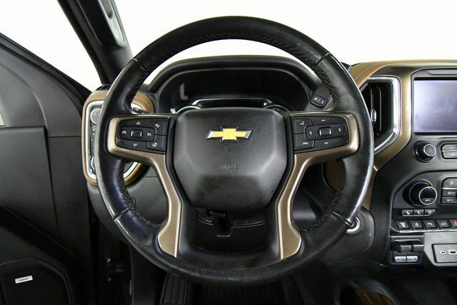 Used 2021 Chevrolet Silverado 2500 High Country w/ Safety Package II image 2