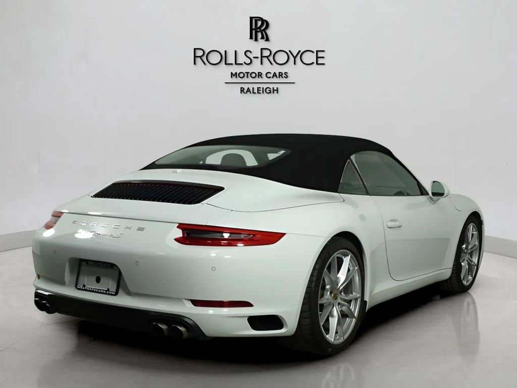Used 2019 Porsche 911 Carrera S image 11