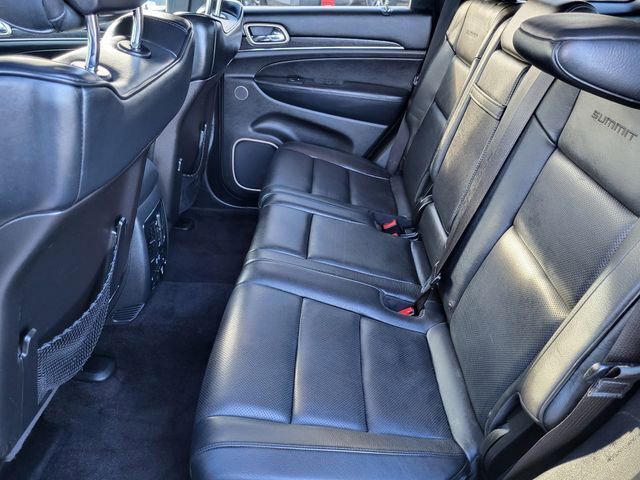 Used 2015 Jeep Grand Cherokee Summit w/ Platinum Series Group AWD/4WD image 22