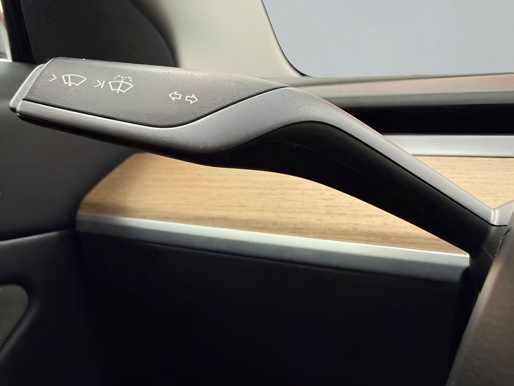 Used 2019 Tesla Model 3 Long Range AWD/4WD image 17