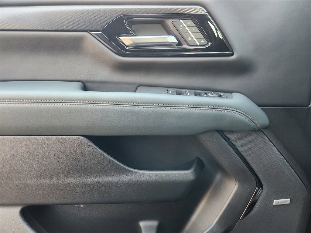 New 2026 GMC Yukon AT4 w/ AT4 Premium Package image 15